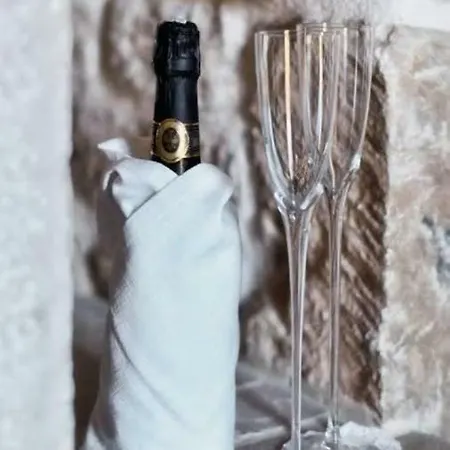 De L'or Rodriguez *